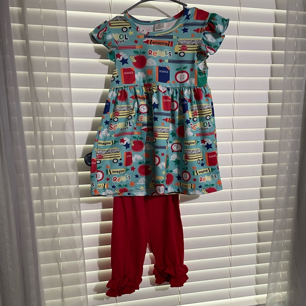 2 piece Girls outfit